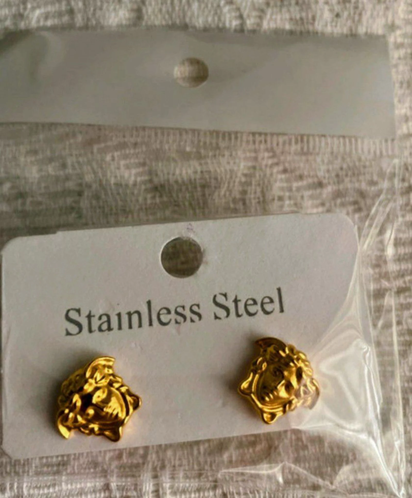 Pendientes de diseño cabeza de medusa acero inoxidable hipoalergénico 